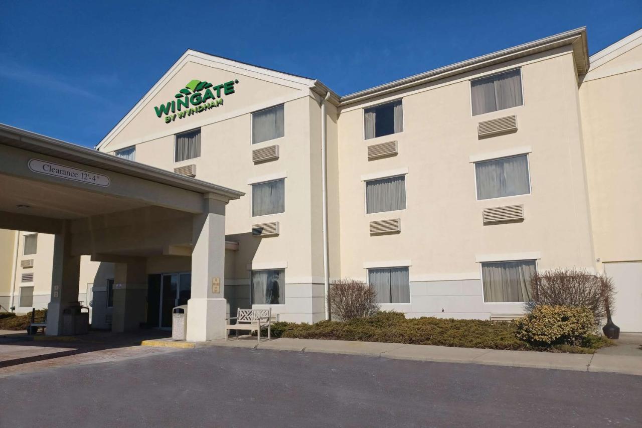 Wingate By Wyndham Pittsburgh New Stanton Hotel Exterior foto